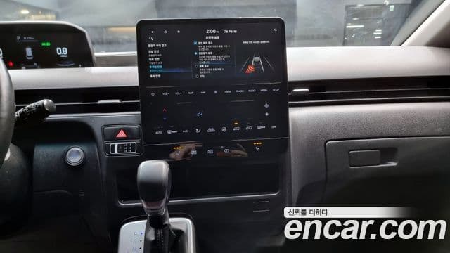 Hyundai Staria Modern, 2023 14