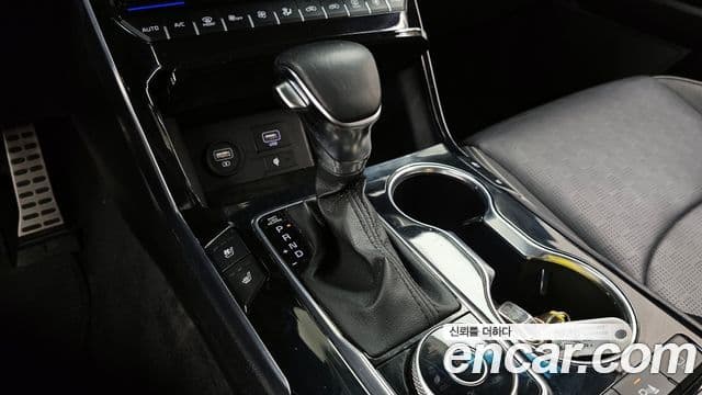 Kia Mohave The / новый Master Platinum, 2022 9