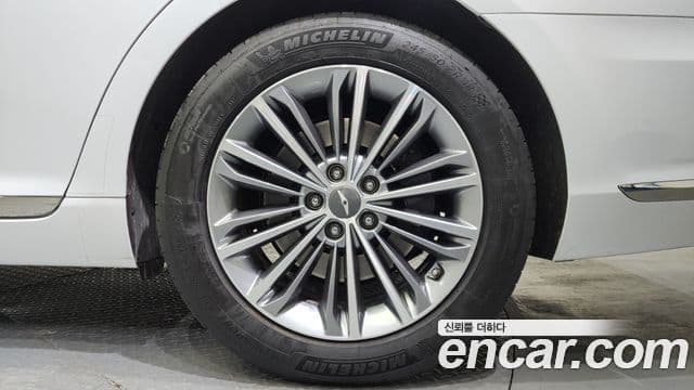 Genesis EQ900 Luxury, 2017 все фото