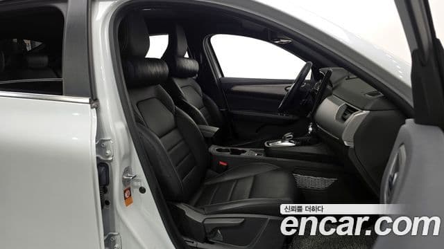 Renault Korea(Samsung) Arkana 1.6 E-TECH iconic, 2025 10
