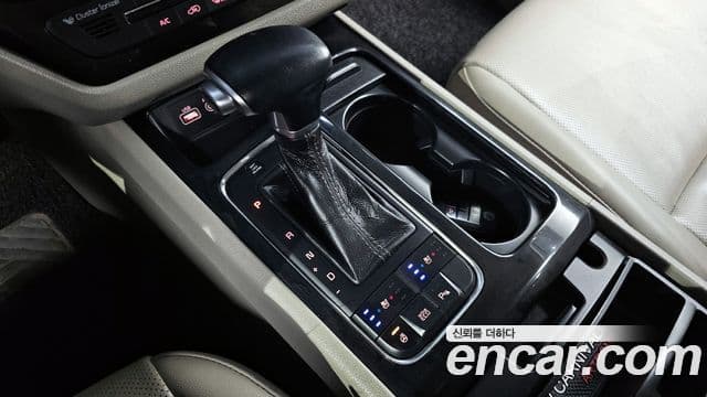Kia All New Carnival Prestige, 2017 9
