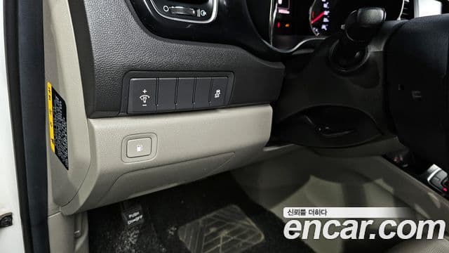 Kia All New Carnival Prestige, 2017 17