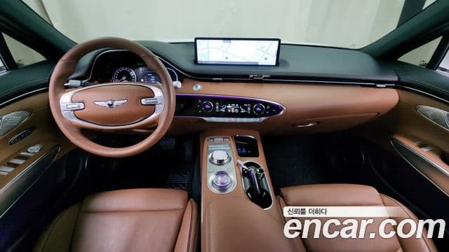 Genesis GV70, 2023 7