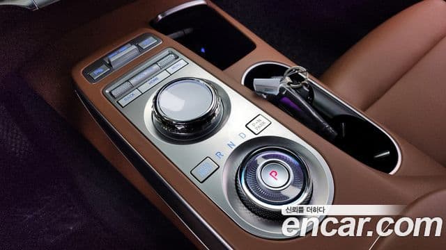 Genesis GV70, 2023 9