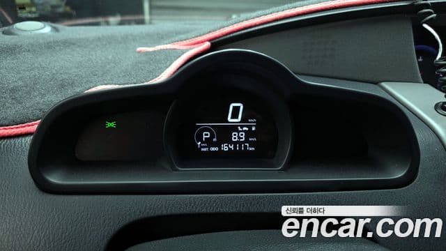 KG모빌리티(SsangYong) Korando 투리스모 2WD LT 9인승, 2014 8