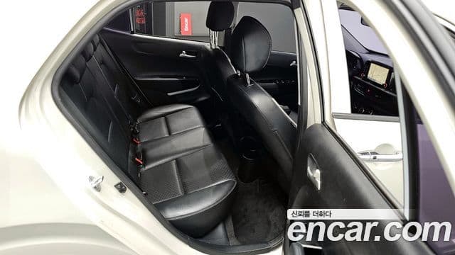 Kia All New Morning (JA) Luxury, 2017 12