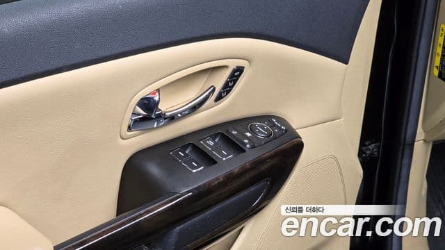 Kia The / новый New Carnival President, 2019 17