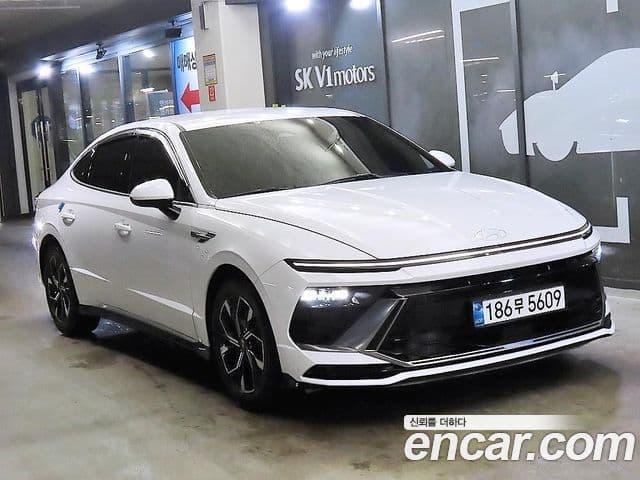 Hyundai Sonata D Edge(DN8) Business 2