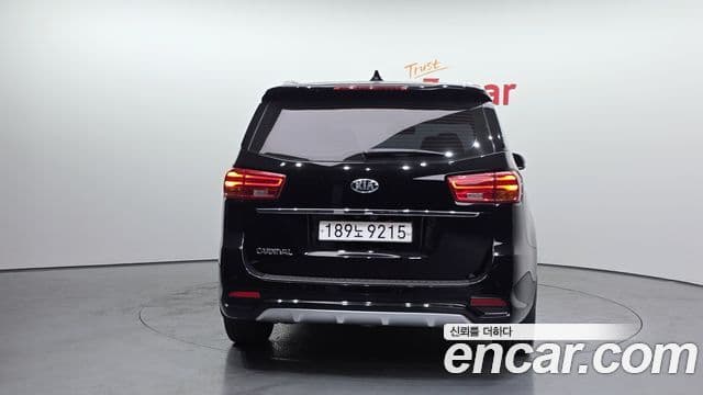 Kia The / новый New Carnival Noblesse, 2019 4