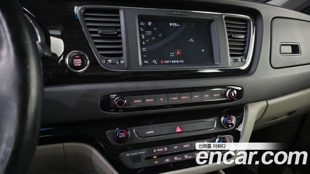 Kia The / новый New Carnival Noblesse, 2019 12