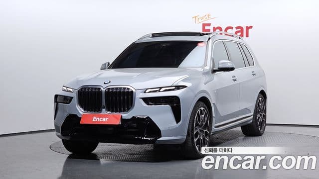 BMW X7 (G07) xDrive 40i M Sport 6인승, 2024 1