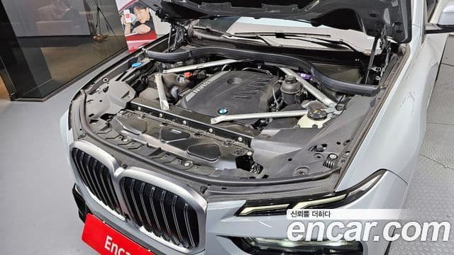 BMW X7 (G07) xDrive 40i M Sport 6인승, 2024 6