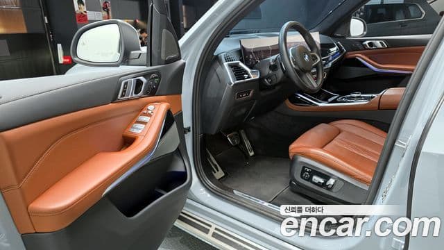 BMW X7 (G07) xDrive 40i M Sport 6인승, 2024 11