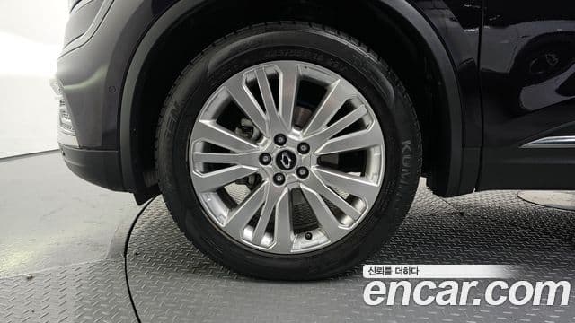 Renault Korea(Samsung) The / новый New QM6 2.0 GDe Premier 2WD, 2021 все фото