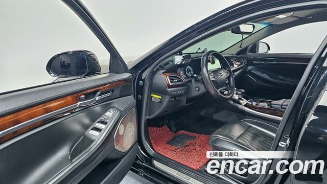 Genesis EQ900 Prestige, 2016 11