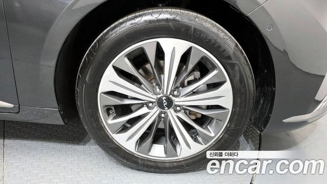 Kia K8 гибрид Special, 2024 все фото