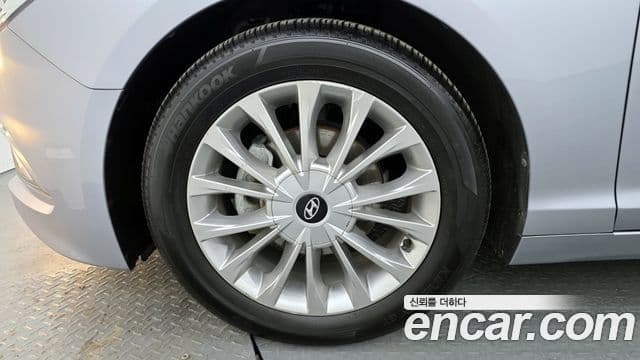 Hyundai LF Sonata 2.0 Care Plus, 2017 все фото