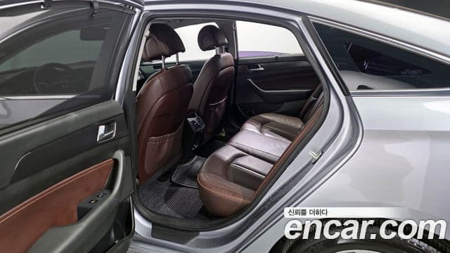 Hyundai LF Sonata 2.0 Care Plus, 2017 11