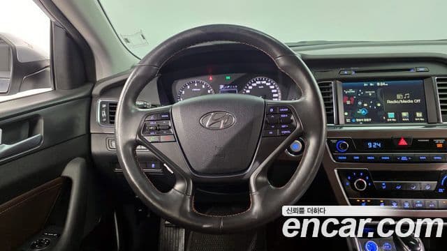 Hyundai LF Sonata 2.0 Care Plus, 2017 13
