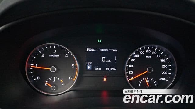 Kia Sportage The / новый Bold Luxury, 2019 8