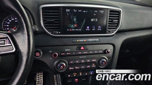 Kia Sportage The / новый Bold Luxury, 2019 17