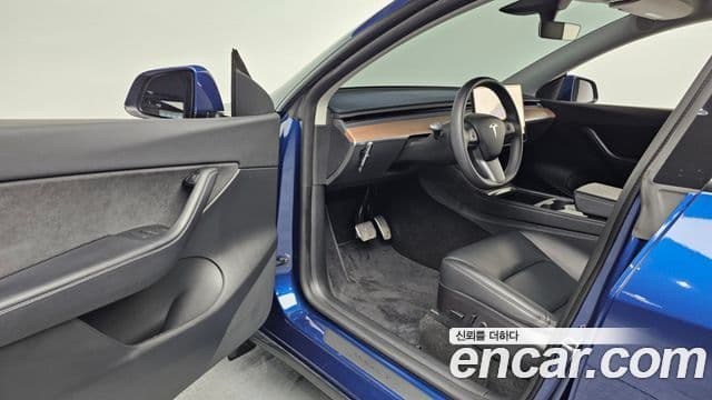 Tesla модель Y Long Range AWD, 2022 10