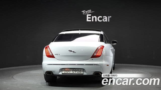 Jaguar All New XJ X351, 2015 4