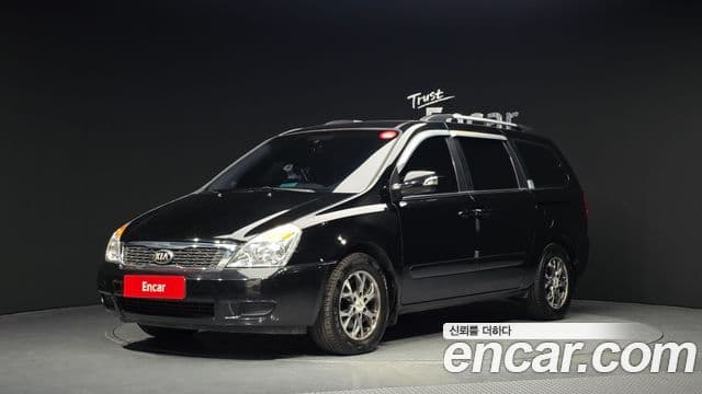 Kia Carnival R Grand Carnival GX, 2014 1