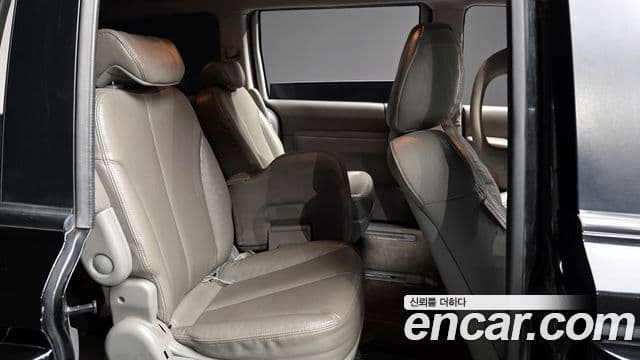 Kia Carnival R Grand Carnival GX, 2014 12