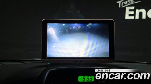 Kia Carnival R Grand Carnival GX, 2014 15