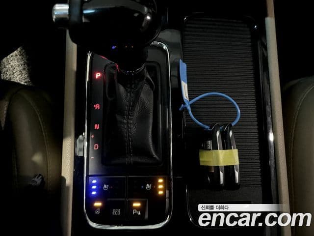 Kia All New Carnival Noblesse, 2016 6