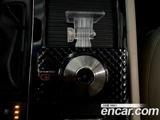 Kia All New Carnival Noblesse, 2016 9