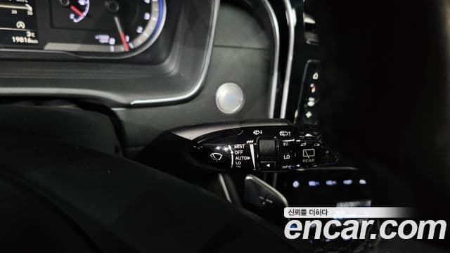 Hyundai Tucson (NX4) Premium, 2023 15