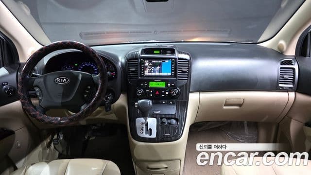 Kia Carnival R топовая версия, 2012 7