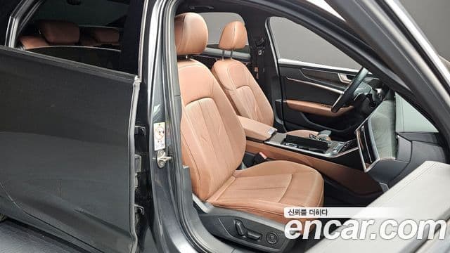 Audi A6 (C8) Premium, 2023 12