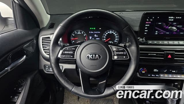 Kia Seltos Signature, 2021 13