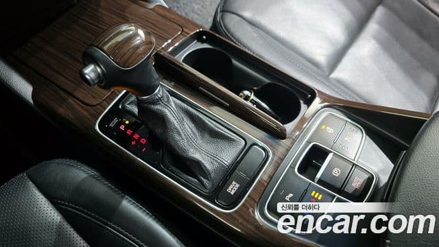 Kia The / новый New K7 Prestige, 2015 9