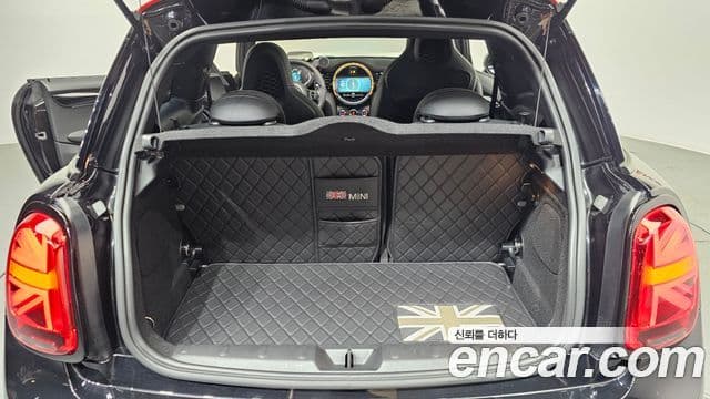 Mini Cooper S 3세대, 2023 20