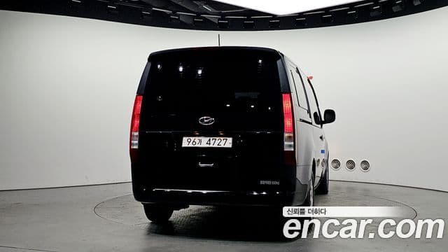 Hyundai Staria Modern, 2022 4