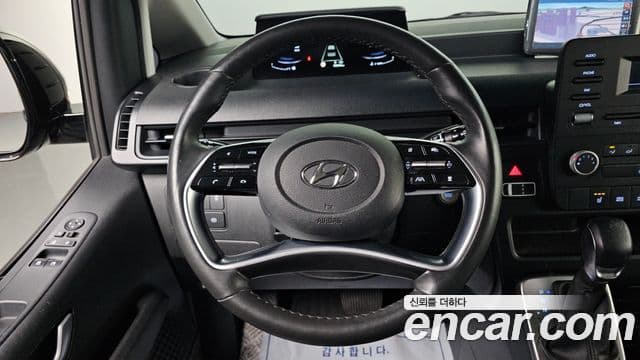 Hyundai Staria Modern, 2022 15