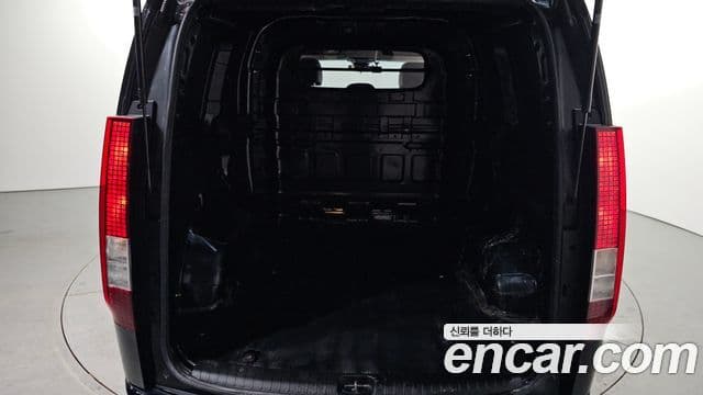 Hyundai Staria Modern, 2022 20