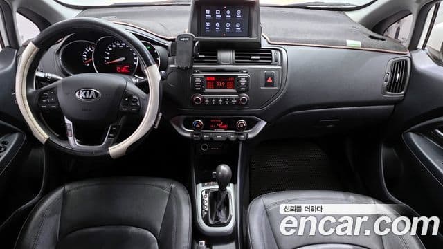Kia All New Pride Luxury Eco Plus, 2012 7