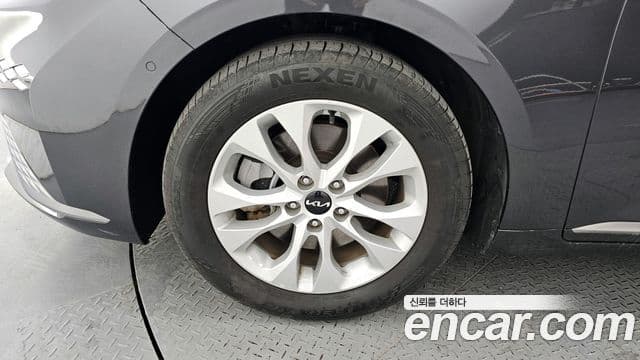 Kia K8 Noblesse, 2022 все фото