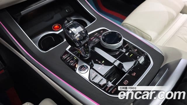 BMW X7 (G07) xDrive 40i Design Pure Excellence 6인승, 2021 9