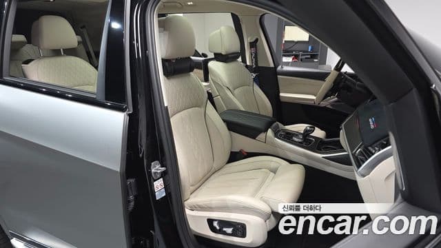 BMW X7 (G07) xDrive 40i Design Pure Excellence 6인승, 2021 12