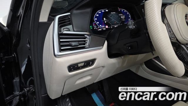 BMW X7 (G07) xDrive 40i Design Pure Excellence 6인승, 2021 13