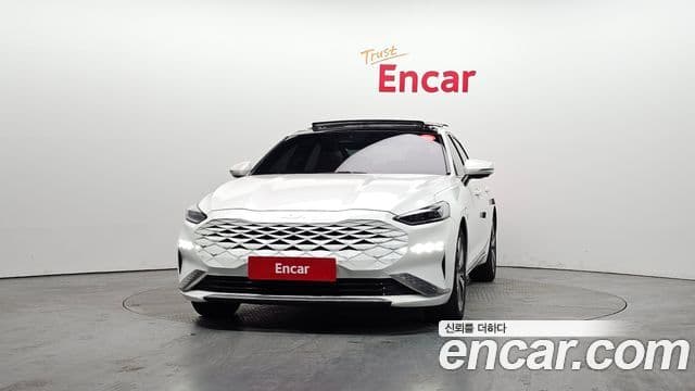 Kia K8 Signature, 2022 3