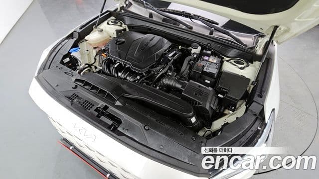 Kia K8 Signature, 2022 6