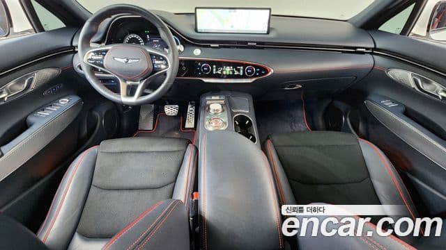 Genesis GV70, 2022 7