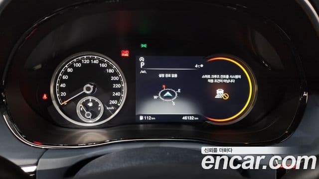 Genesis GV70, 2022 8